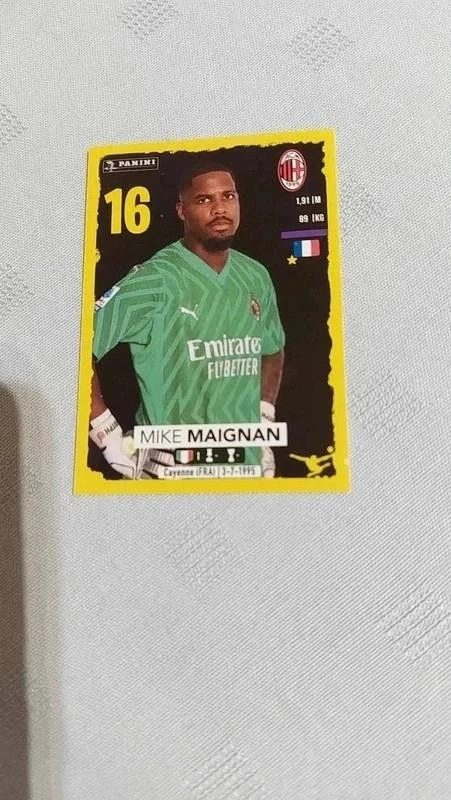 Panini / Sticker / Mike Maignan / AC Milan / 2023-2024